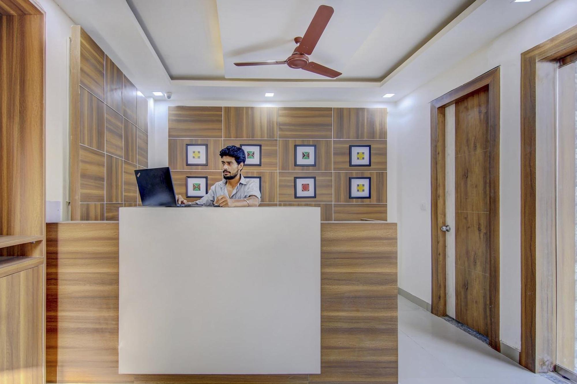 Collection O City Near Prem Mandir Gurgaon Ngoại thất bức ảnh